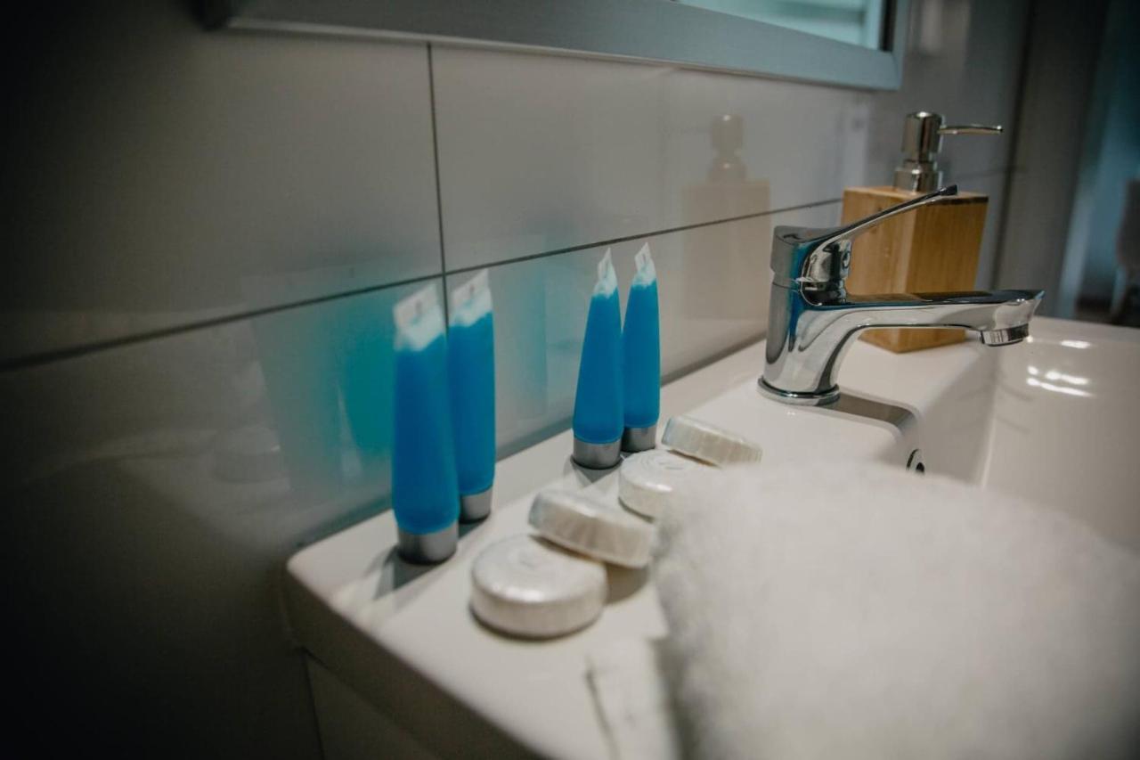 Jbhotels Apartament Comfort Hanza Tower 什切青 外观 照片